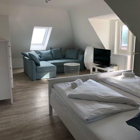 Budapester Hof Gaestehaus Hamburg-Harburg Exteriör bild