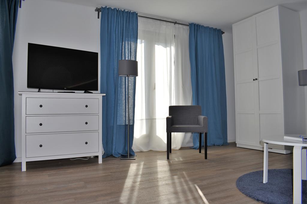 Budapester Hof Gaestehaus Hamburg-Harburg Exteriör bild