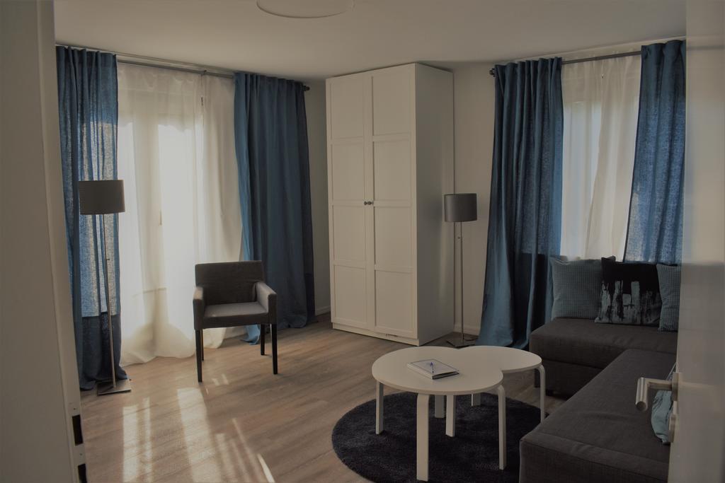 Budapester Hof Gaestehaus Hamburg-Harburg Exteriör bild
