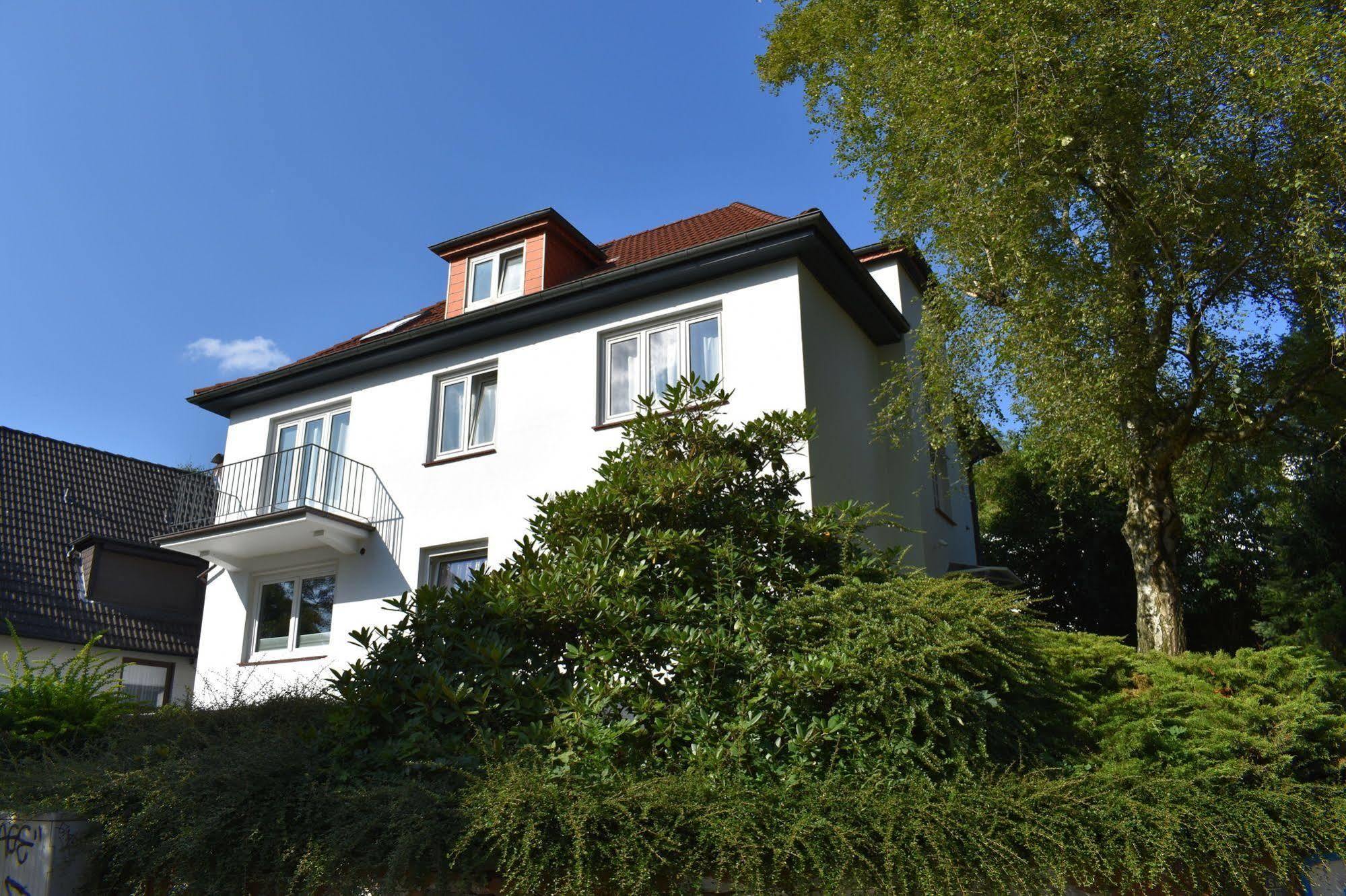 Budapester Hof Gaestehaus Hamburg-Harburg Exteriör bild